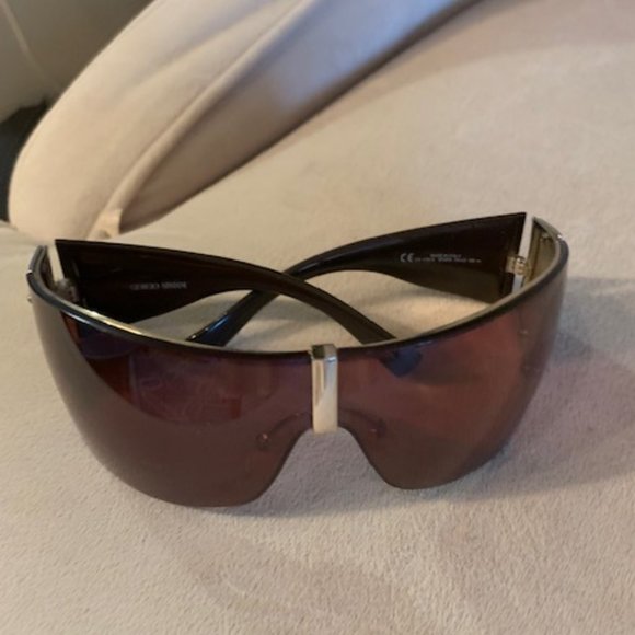 Giorgio Armani Unisex Sunglasses - Picture 1 of 5